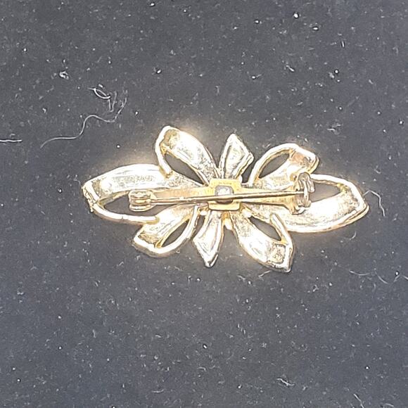 Silver Tone Clear Rhinestone Bow Unsigned Vtg - Picture 3 of 5
